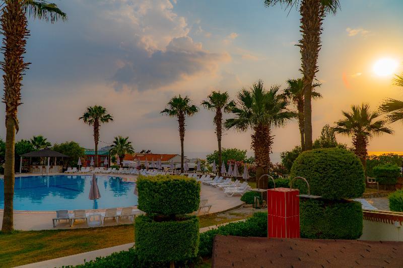 Odelia Resort Hotel Kusadasi Exterior photo